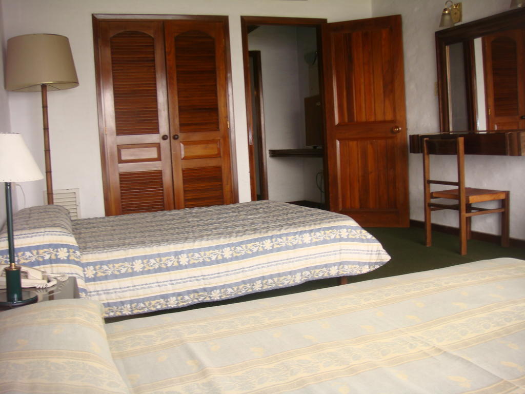 Wyndham Garden Montevideo Carrasco Hotel Ciudad de la Costa Room photo
