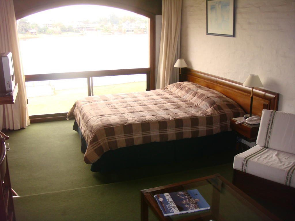 Wyndham Garden Montevideo Carrasco Hotel Ciudad de la Costa Room photo