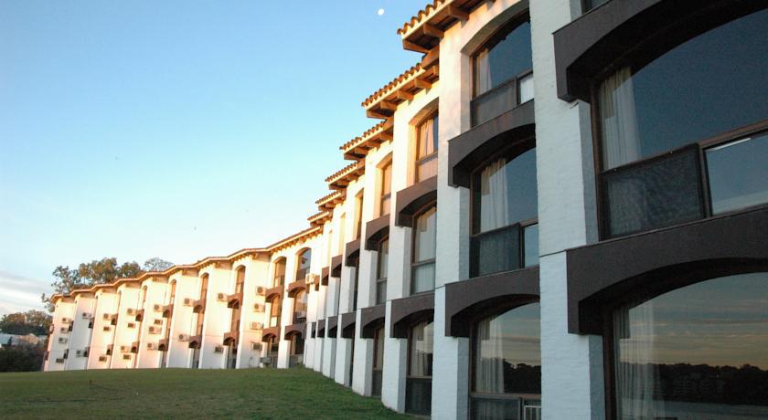 Wyndham Garden Montevideo Carrasco Hotel Ciudad de la Costa Exterior photo